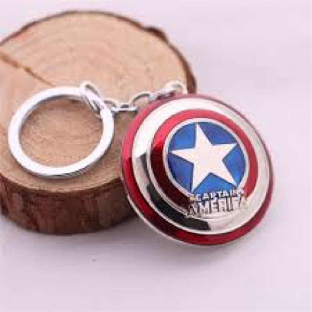 Keychain or Necklace Captain America